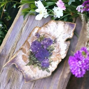 Vintage Purple Flower Print Sea Shell Trinket Decor